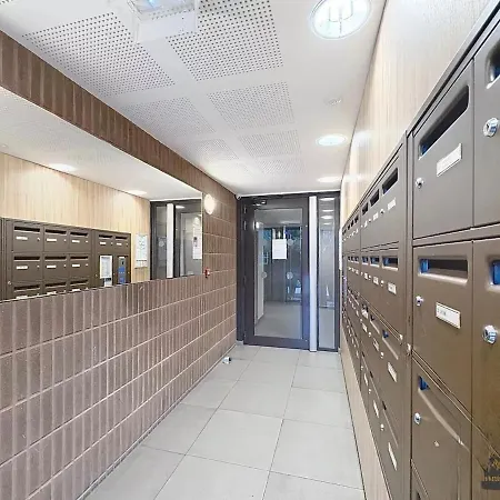 Bel T3 Avec Balcon, Proche Transport Paris Apartamento *